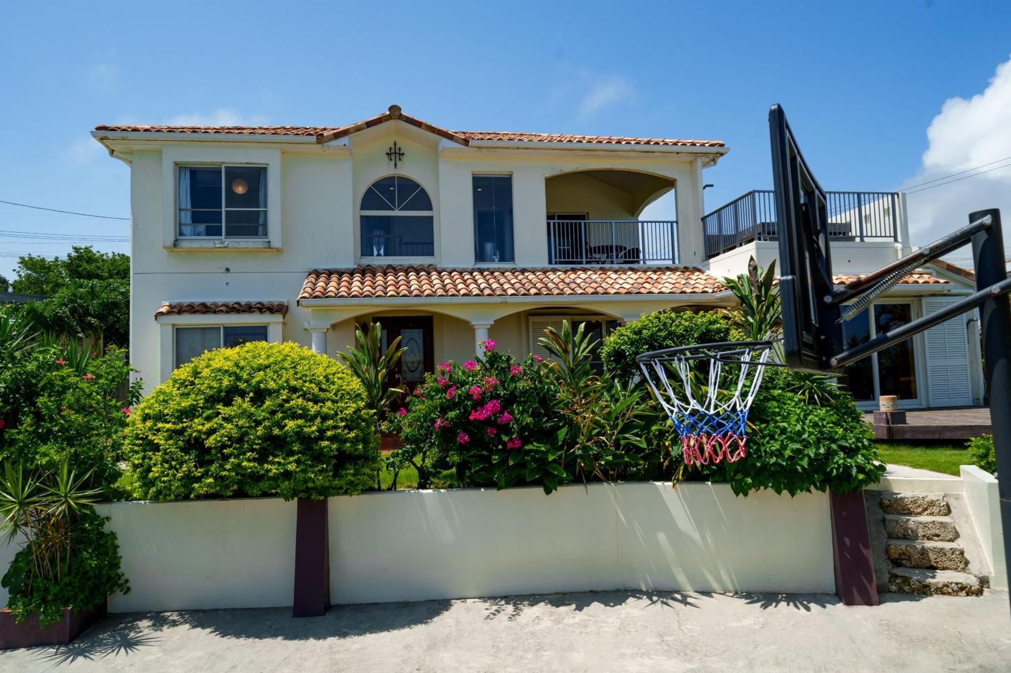 Hills Villa Miyakojima Exterior photo